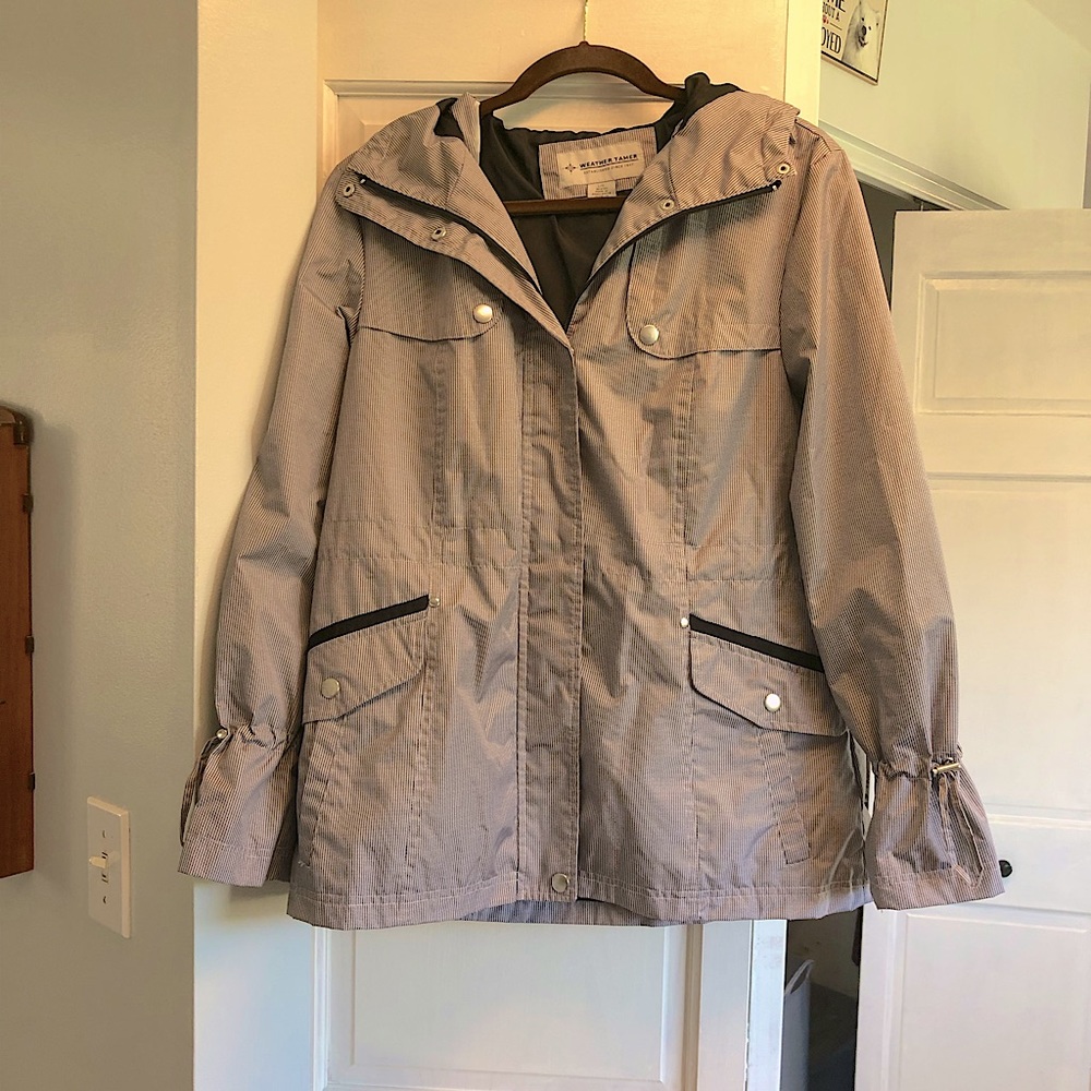 Weather Tamer black/white rain jacket -size L